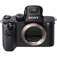 Camara digital Sony ILCE-7RM2 